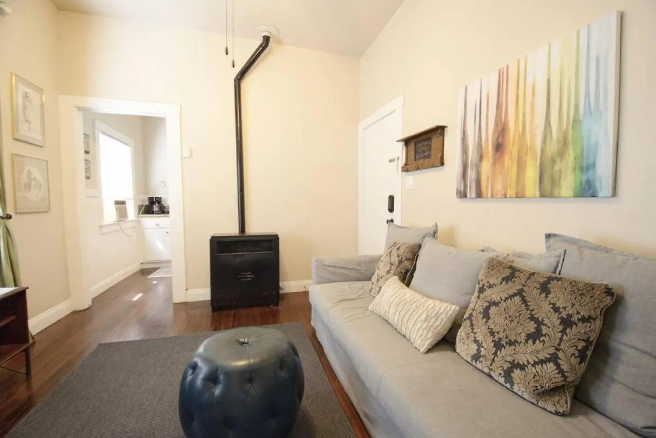 Historic Charm With Parking In Center Of Midtown Daire Sacramento